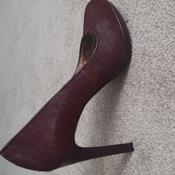 BCBGeneration Heels - Picture 3 of 5